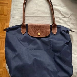 Longchamp Le Pliage Medium Tote